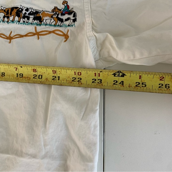 Casey Coleman White Button Down Short Sleeve Embroidered Shirt Size Medium - Picture 11 of 16